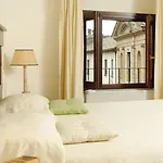 Palazzo Piccolomini 4*