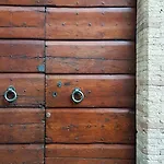 Palazzo Piccolomini 4* أورفييتو