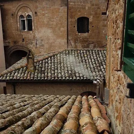 Palazzo Piccolomini Hotel