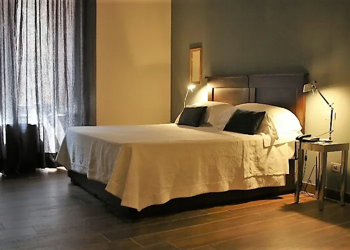 Palazzo Piccolomini 4*