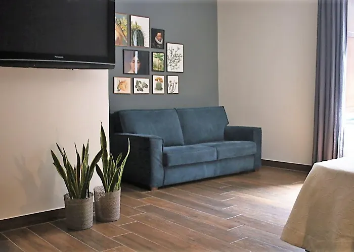 Palazzo Piccolomini 4* أورفييتو