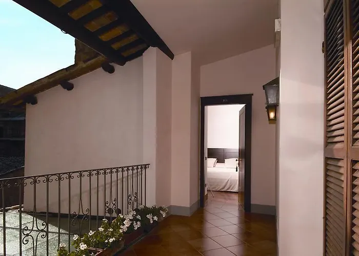 Palazzo Piccolomini فندق